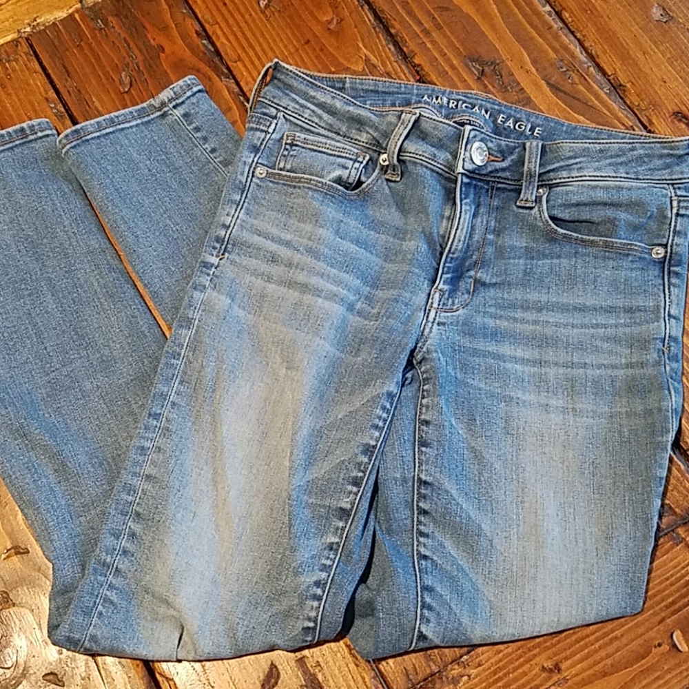 American Eagle women's skinny jeans